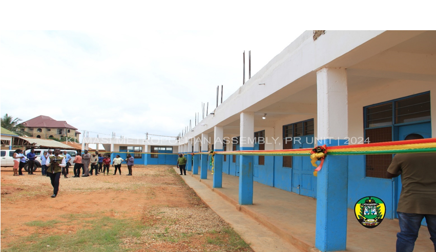 •	6-Unit Classroom Block