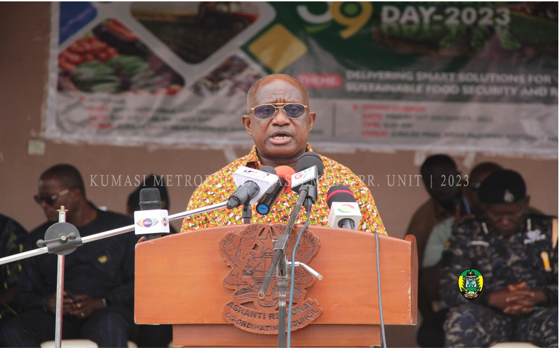 Hon. Simon Osei Mensah delivering his keynote address