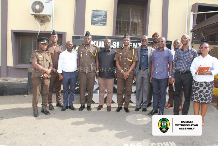 •	Hon. Richard Ofori-Agyeman Boadi (5th from right) in a group photograph with the Regional Commander